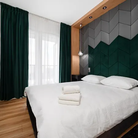 Apartment Kopcinskiego Superior