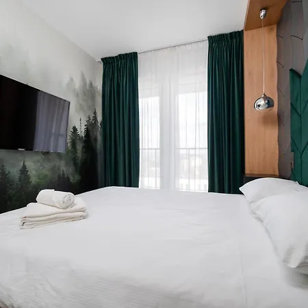 Apartment Kopcinskiego Superior